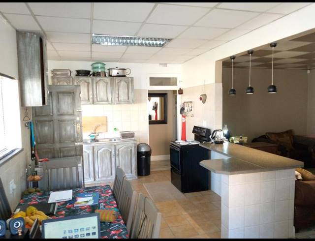 3 BEDROOM HOUSE FOR SALE IN PRIMROSE